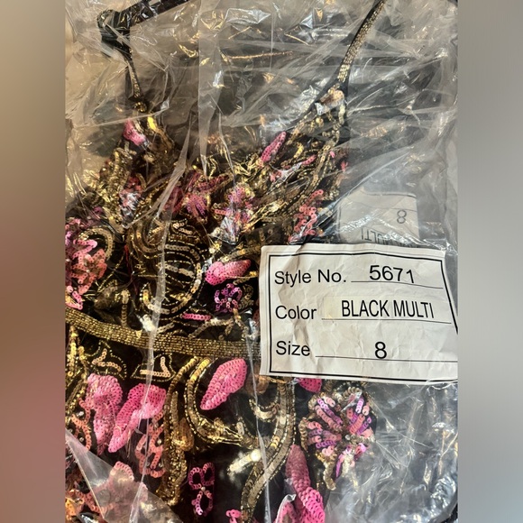 Mac Duggal V NECK FLORAL EMBELLISHED SPAGHETTI STRAP GOWN wedding formal style - Picture 11 of 11